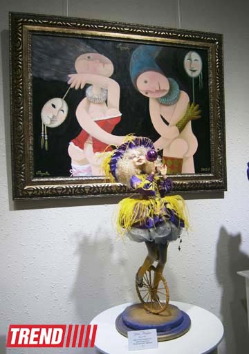 Потрясающие экспонаты мастеров искусства: в Баку открылась арт-галерея "Кукла" (фото)