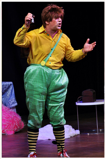 Московский театр впервые представит в Баку музыкальный спектакль  "Малыш и Карлсон" (фото)