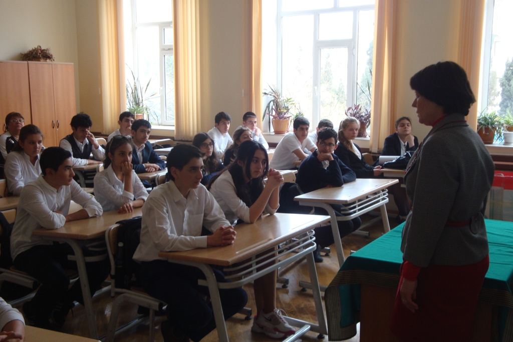 В Баку прошло мероприятие в рамках проекта "Ученые–детям" (фото)