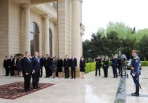 В Баку состоялась церемония официальной встречи президента Латвии (ФОТО)
