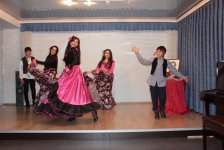 В Баку прошел конкурс "Да здравствует солнце, да скроется тьма" (фото)