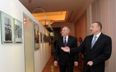 Президент Латвии ознакомился с Фондом Гейдара Алиева (ФОТО)