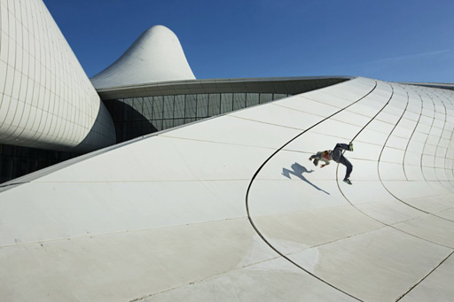 Путешествие самого известного в мире паркуриста Райана Дойла в Баку (видео-фото)
