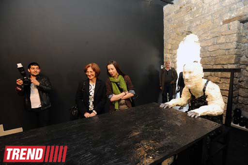 YARAT! представил персональную выставку Нияза Наджафова (фото)