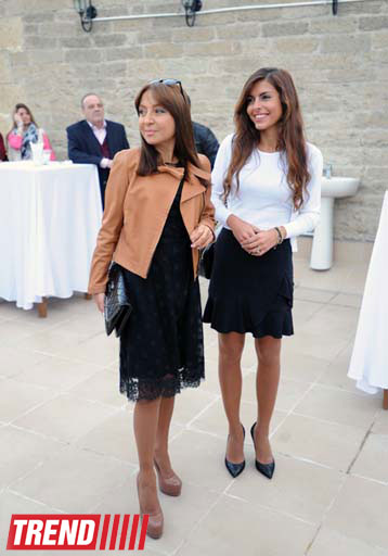 YARAT! представил персональную выставку Нияза Наджафова (фото)