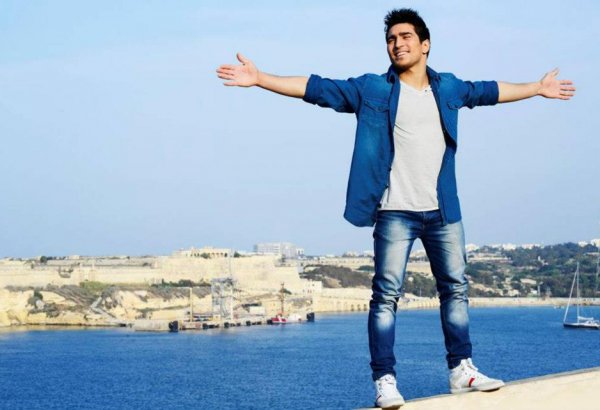 Голосуй за азербайджанского участника "Евровидения-2013" Фарида Мамедова!