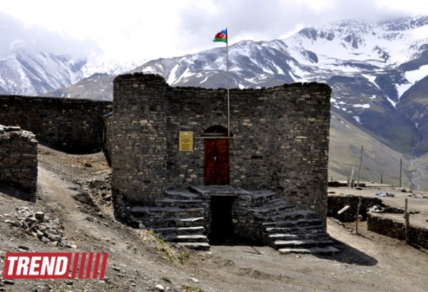 Путешествие в Хыналыг - Остров среди гор (фотосессия)