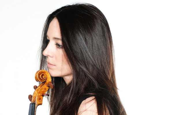 Фотогалерея всемирно известной скрипачки Сабины Ракчеевой (фотосессия)
