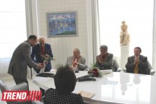 В Азербайджане известным деятелям культуры и искусства вручены высокие государственные награды (фото)