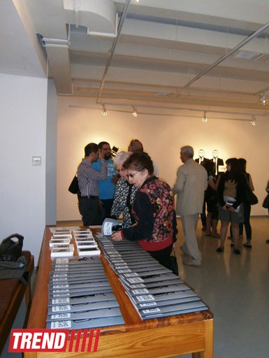 Вся правда об "Офисе" в работах Орхана Гусейнова: смешение западного влияния с местным колоритом (фото)