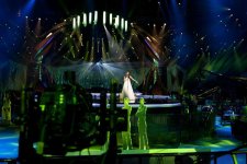 Лорин и участники "Евровидения-2013" на сцене "Мальмё Арена" (видео-фото)