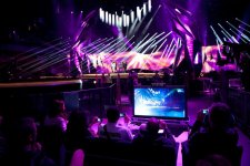 Лорин и участники "Евровидения-2013" на сцене "Мальмё Арена" (видео-фото)