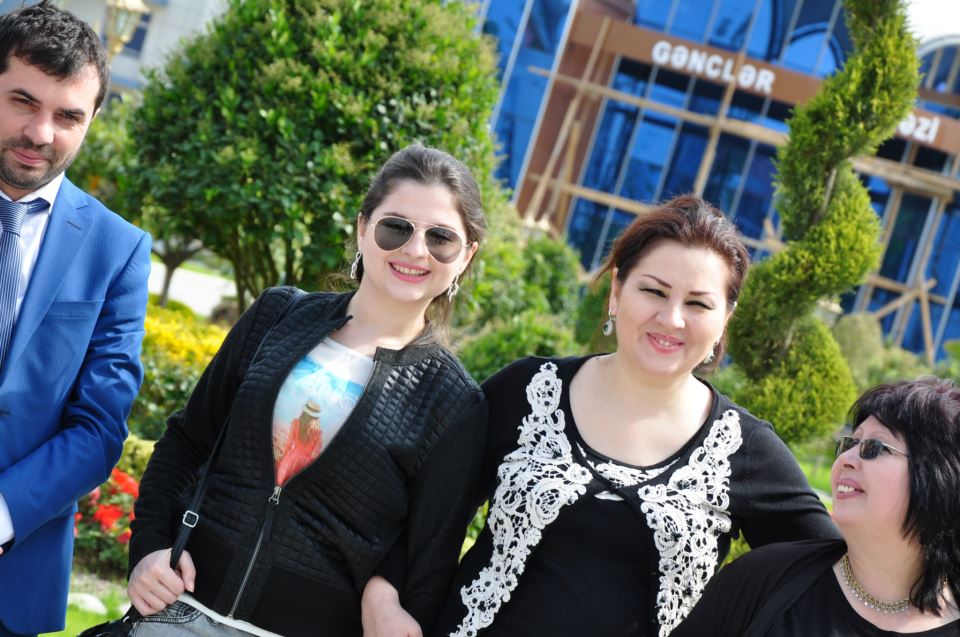 Айбениз Гашимова отметит двойной юбилей праздничным концертом (ФОТО)