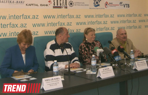 Ирина Муравьёва и Борис Клюев в Баку: Первый день прошел в окружении тепла, ласки  и дыхания моря…(фото)