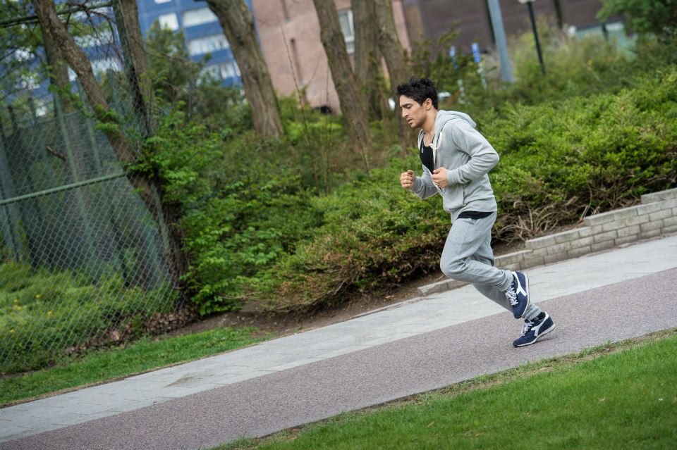 Фарид Мамедов на пробежке в Мальмё (фотосессия)