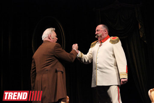 Триумф звезд Малого театра России в Баку в спектакле "На всякого мудреца довольно простоты" (фотосессия)
