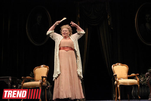 Триумф звезд Малого театра России в Баку в спектакле "На всякого мудреца довольно простоты" (фотосессия)