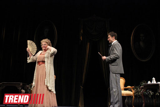 Триумф звезд Малого театра России в Баку в спектакле "На всякого мудреца довольно простоты" (фотосессия)