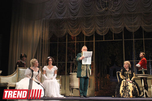 Триумф звезд Малого театра России в Баку в спектакле "На всякого мудреца довольно простоты" (фотосессия)