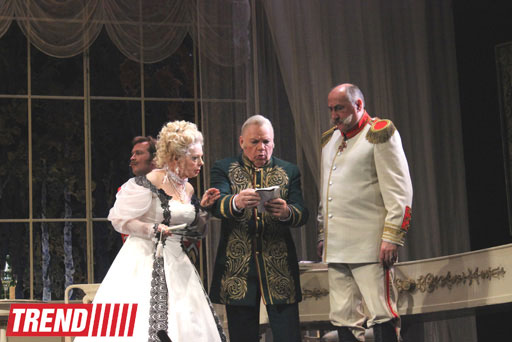 Триумф звезд Малого театра России в Баку в спектакле "На всякого мудреца довольно простоты" (фотосессия)