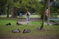 Фарид Мамедов на пробежке в Мальмё (фотосессия)