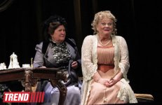 Триумф звезд Малого театра России в Баку в спектакле "На всякого мудреца довольно простоты" (фотосессия)