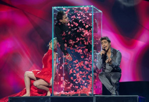 Украинец из стеклянного куба Фарида Мамедова: "Это наша общая победа" (фото)