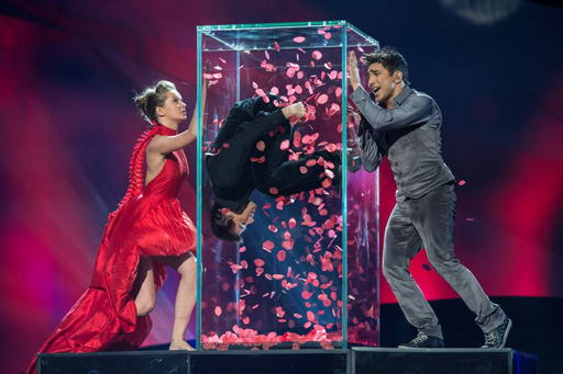 Украинец из стеклянного куба Фарида Мамедова: "Это наша общая победа" (фото)