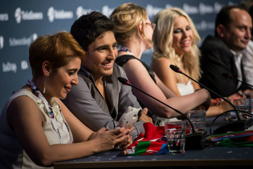 Фоторепортаж выступления Фарида Мамедова во втором полуфинале "Евровидения-2013"