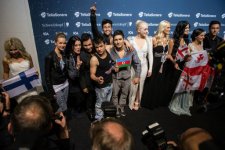 Фоторепортаж выступления Фарида Мамедова во втором полуфинале "Евровидения-2013"