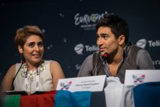 Фоторепортаж выступления Фарида Мамедова во втором полуфинале "Евровидения-2013"