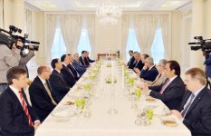 Президент Азербайджана встретился с премьер-министром Греции