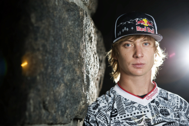 Летающие мотоциклы в Баку - Red Bull X Fighters Jams (фото)