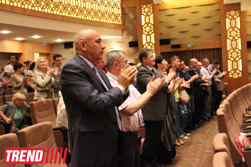 В Баку состоялась презентация легендарного фильма "Отец солдата" в цвете (фото)