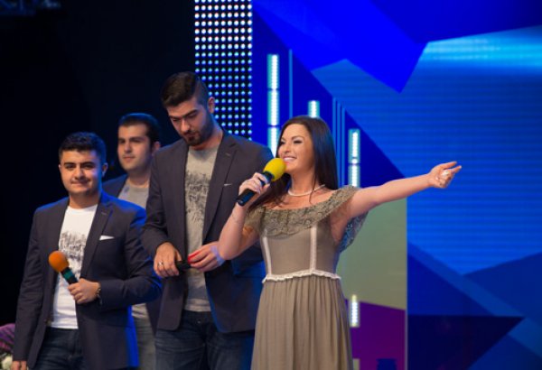 Гюнешь поддержала команду КВН "Сборная Азербайджана": "Впереди много побед" (фото)