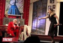 В Баку состоялся бенефис "Королевы сцены" -  премьера комедии "Жениха вызывали, девочки?"  (фотосессия)