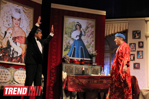 В Баку состоялся бенефис "Королевы сцены" -  премьера комедии "Жениха вызывали, девочки?"  (фотосессия)