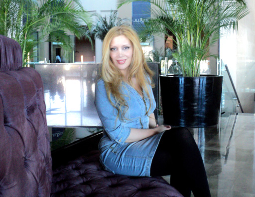 Одна из первых азербайджанских телеведущих в Турции Мелек Халил: "Выполняю своеобразную миссию" (фото)