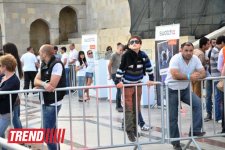 Умопомрачительные трюки мотоциклистов в вечернем Баку - Red Bull X Fighters Jams (фото)