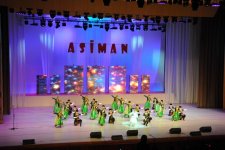 Фарид Мамедов и Эльдар Гасымов выступили на сцене Дворца Гейдара Алиева (фото)