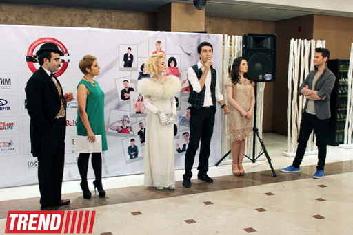 Мерлин Монро и Чарли Чаплин на азербайджанском фестивале "No Smoking!"  (фотосессия)