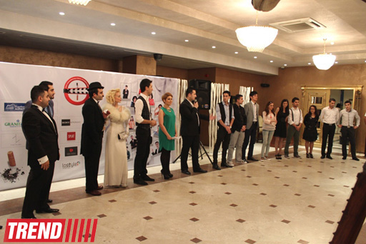 Мерлин Монро и Чарли Чаплин на азербайджанском фестивале "No Smoking!"  (фотосессия)