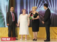 В Баку состоялась церемония награждения деятелей культуры и искусства, телевидения и СМИ (фото)
