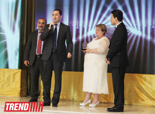 В Баку состоялась церемония награждения деятелей культуры и искусства, телевидения и СМИ (фото)