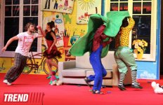 Малыш,  Карлсон и Фрекен Бок в Баку (фотосессия)