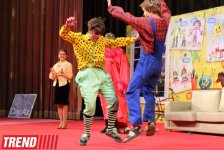 Малыш,  Карлсон и Фрекен Бок в Баку (фотосессия)