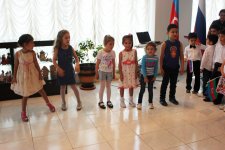 В Баку состоялось праздничное мероприятие, приуроченное к Международному дню защиты детей (фото)