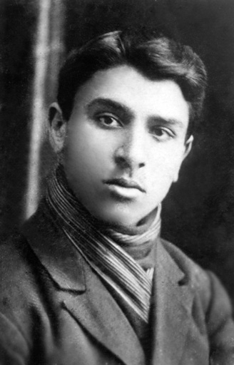 Новое издание от "Xalq Əmanəti" к 105-летию Микаила Мушфига (фото)