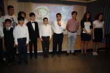 В Баку состоялся литературно-музыкальный вечер "Девушку Чайкой зовут" (фото)