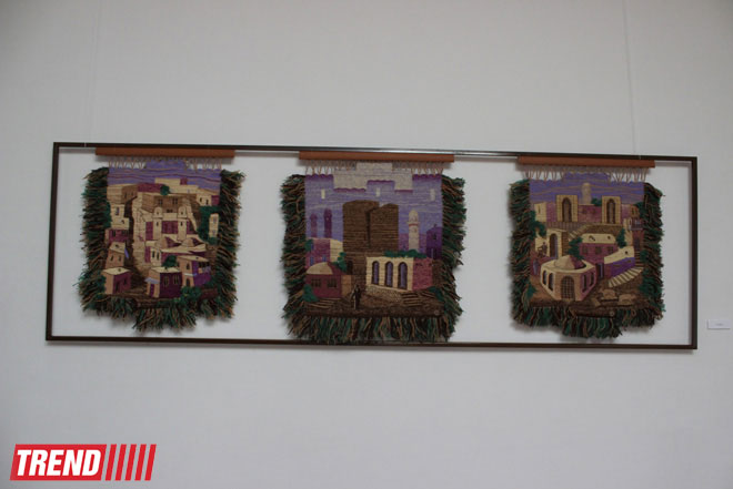 В Баку открылась выставка гобеленов Семени Гасымзаде: " Это искусство чувства и ощущения" (фото)